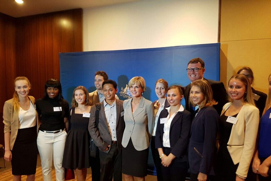 Former foreign affairs minister Julie Bishop poses for a photo with New Colombo Plan and ACICIS students.