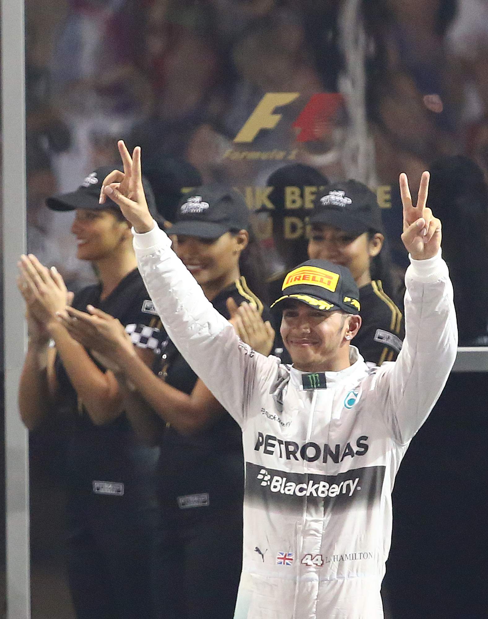 Lewis Hamilton wins Abu Dhabi Grand Prix and claims second world ...