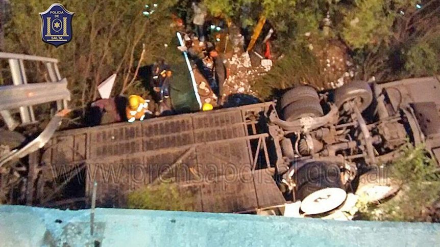 Police officers killed in Salta bus crash