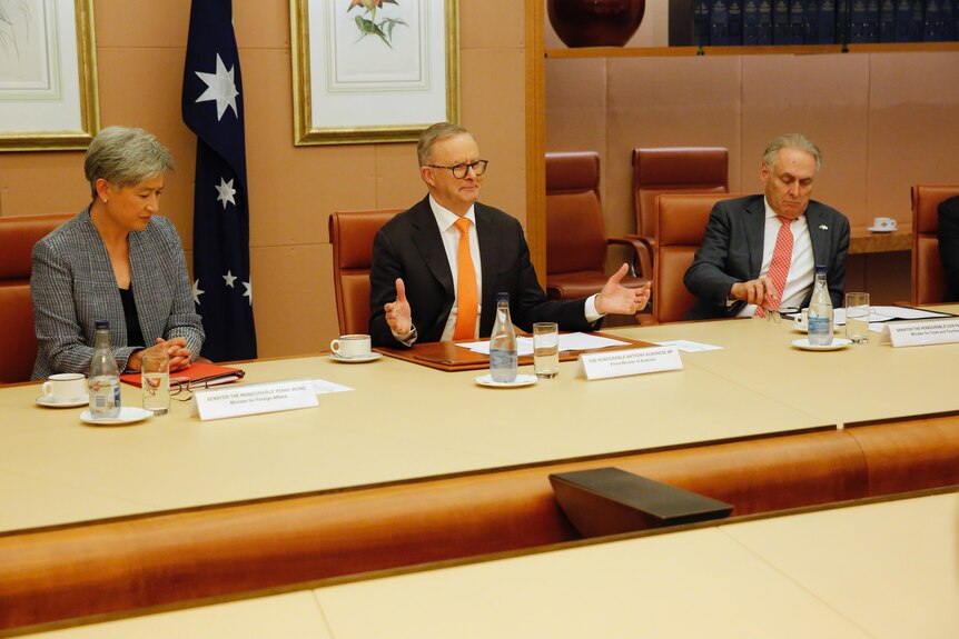 Penny Wong, Anthony Albanese and Don Farrell in the cabinet room 