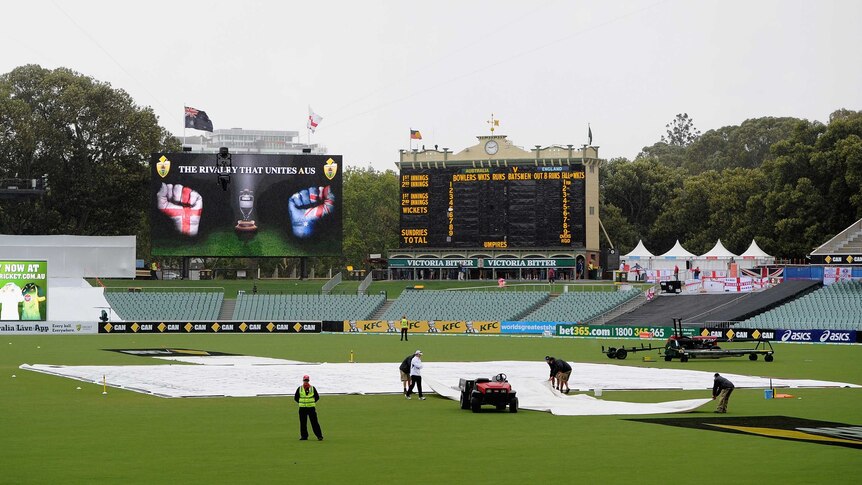 Rain falls at revamped Adelaide Oval