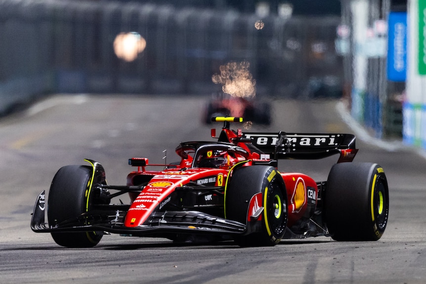 Carlos Sainz wins F1 Singapore Grand Prix for Ferrari - ABC News