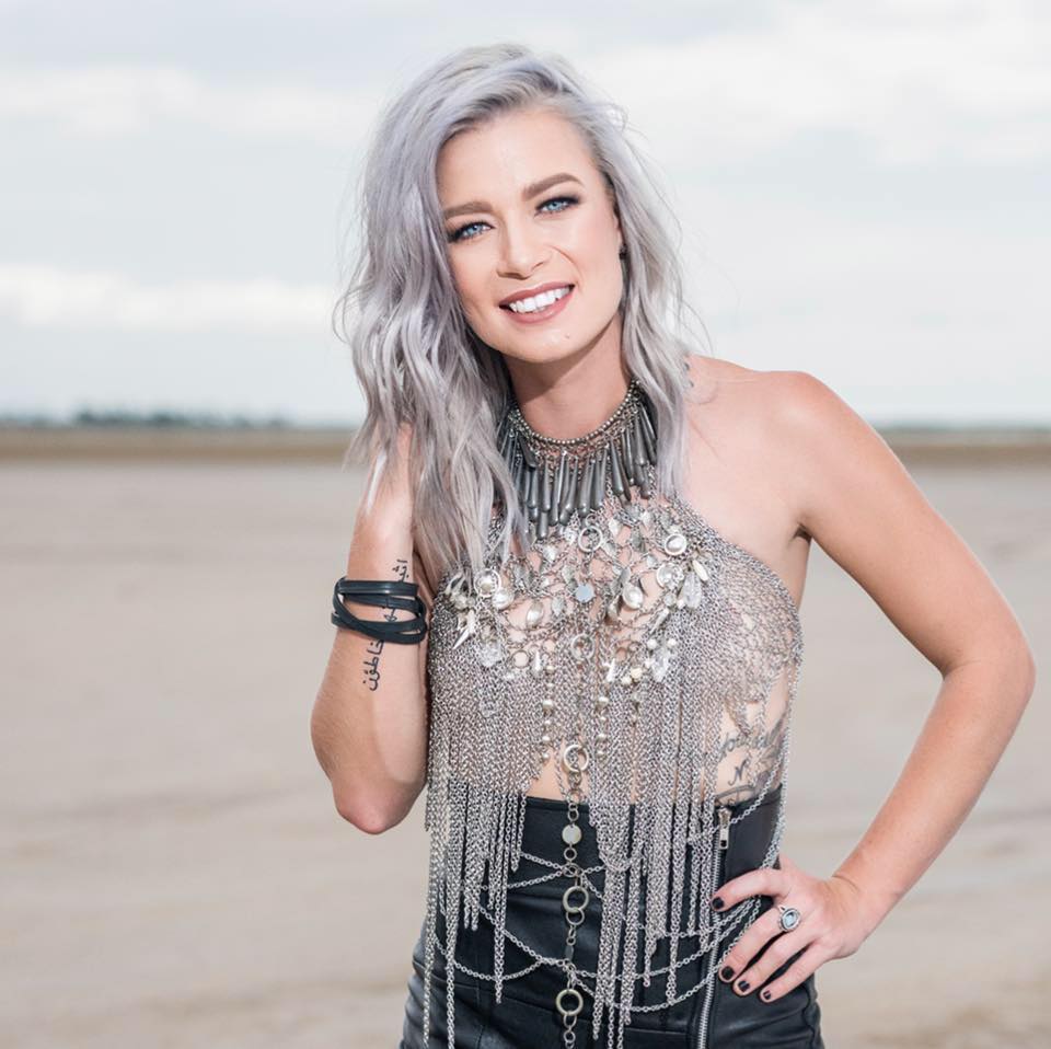 Jade Holland and her new album Dream Wild on the House Concert episode artwork