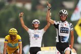 Frank Schleck (r) pipped Contador (l) and brother Andy for the stage win.