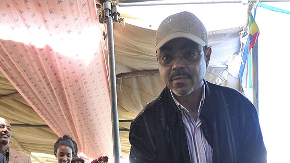 Ethiopian prime minister Meles Zenawi casts his vote in Adwa, north of Addis Ababa.