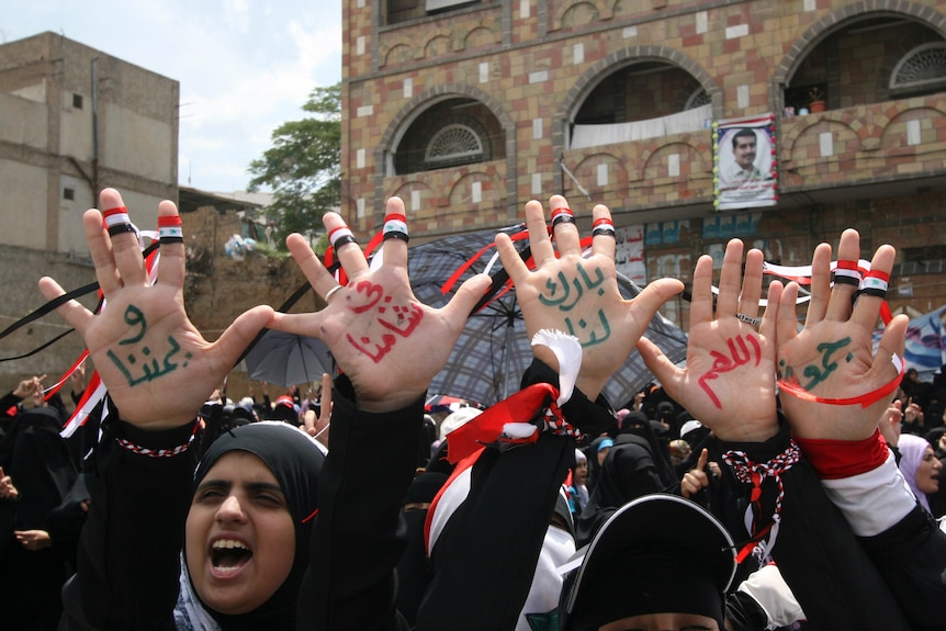 Syrian women rally in Taiz (Reuters)