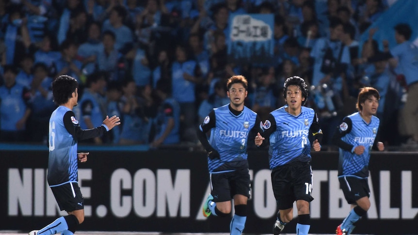 Kengo Nakamura (#14) scores the first goal for Kawasaki Frontale against Western Sydney Wanderers.