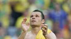 Australia captain Mark Viduka claps the fans after the 2-0 loss to Brazil
