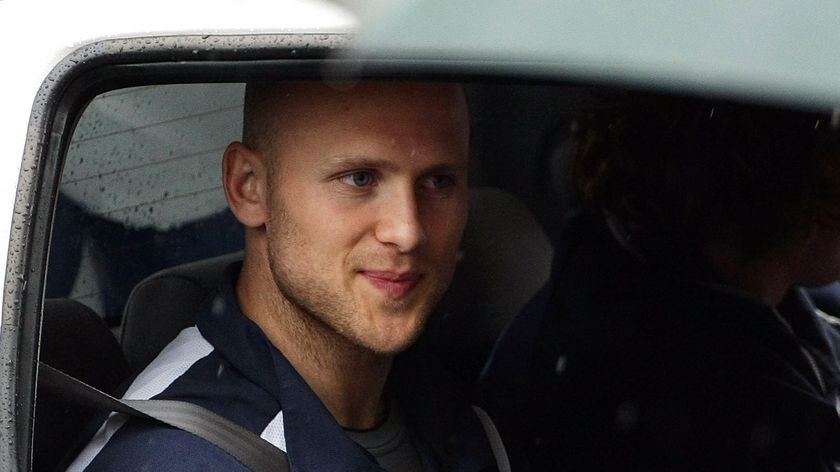 The lure of a $1 million a season contract could lure Ablett to the Gold Coast.