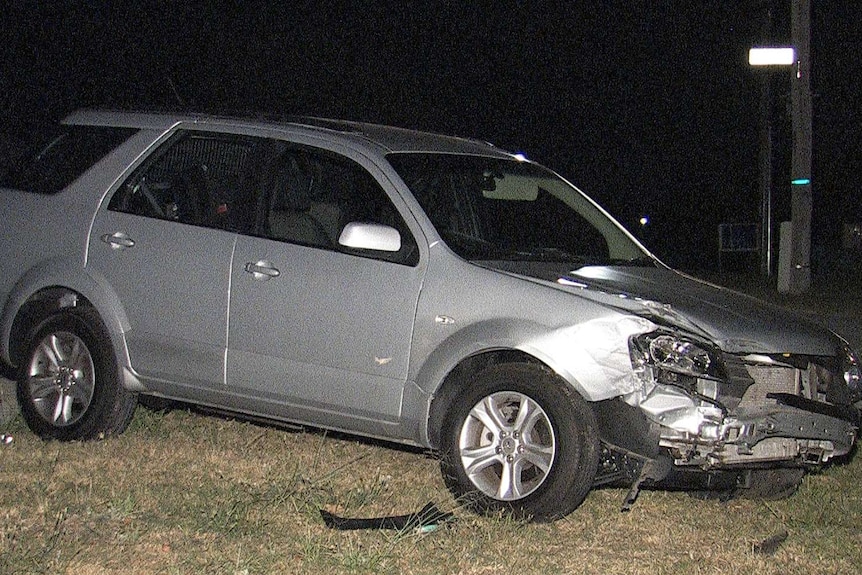 4WD with crash damage