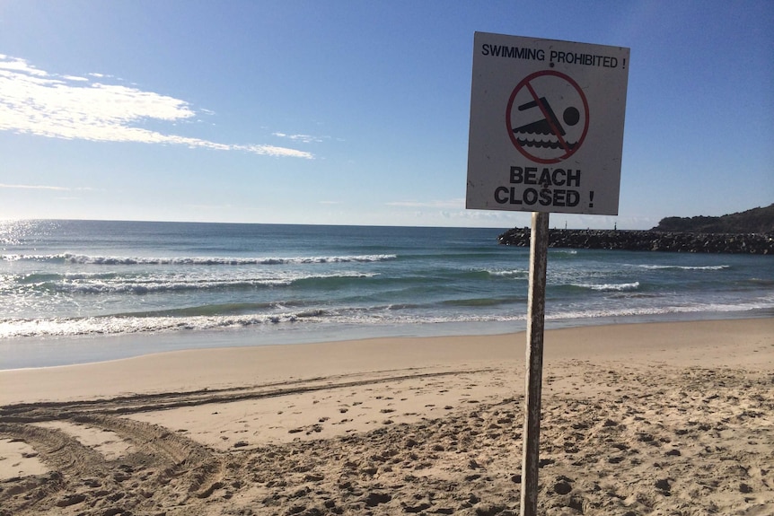 Main Beach at Evans Head closed