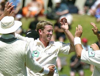 Butler blitz stuns Pakistan - ABC News
