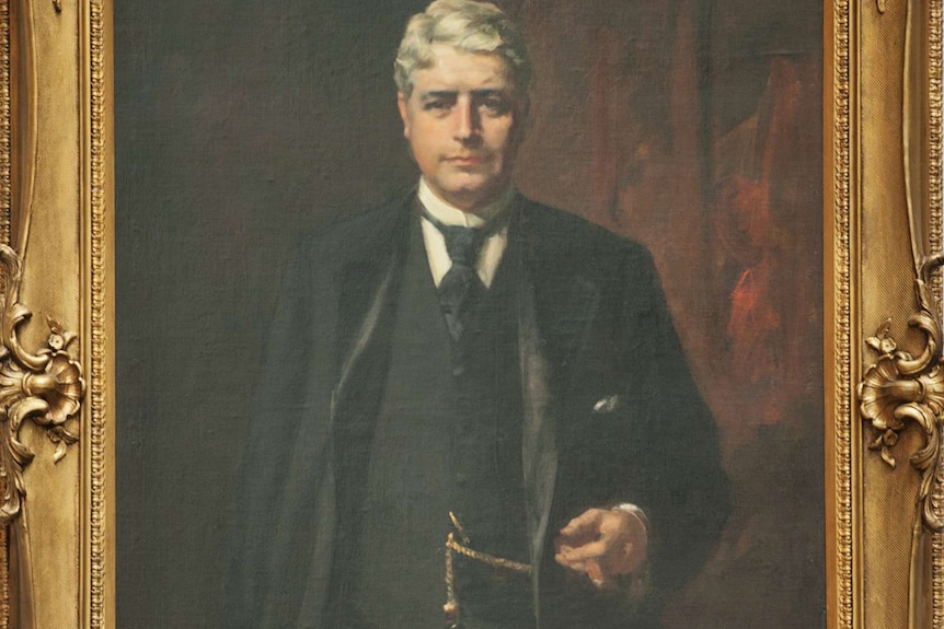 A painting of Edmund Barton by Longfellow hangs in the High Court building in Canberra.
