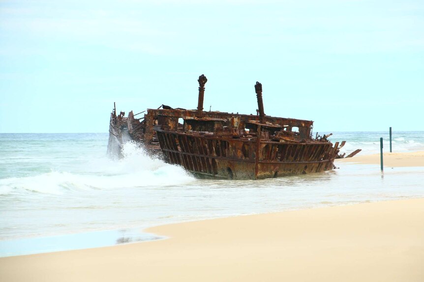 The oil washed up on the beach between Dilli Village on the island's south to north of the Maheno shipwreck.