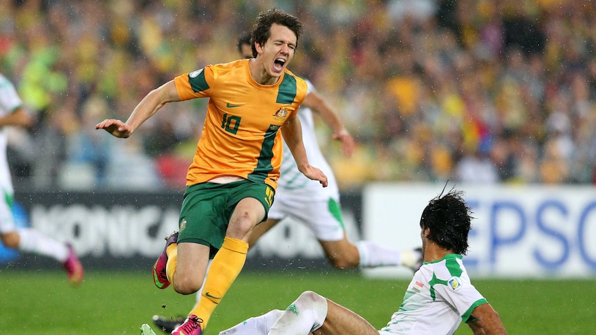 Knee injury ... Robbie Kruse