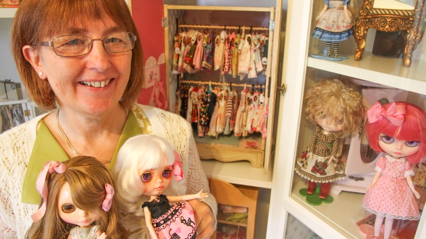 Blythe dolls: Big eyes, big bucks and a big following, stealing the hearts of middle-aged women across the globe - ABC News