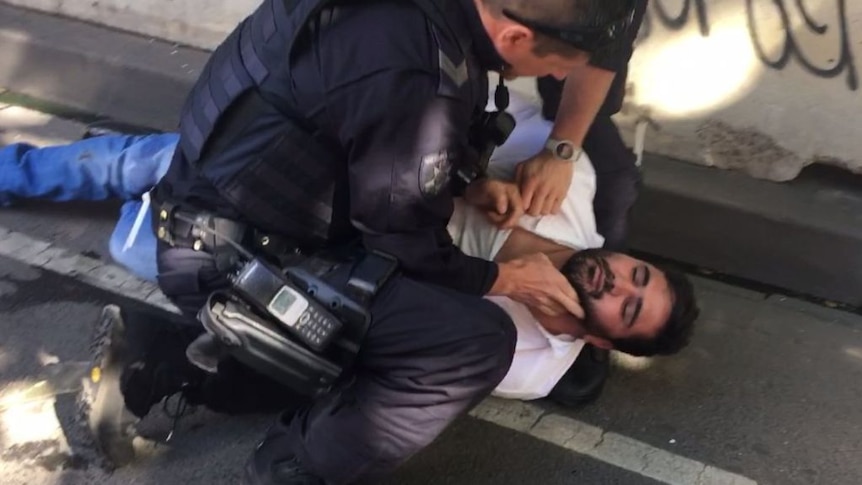 Victoria Police detain man after Flinders Street Station incident