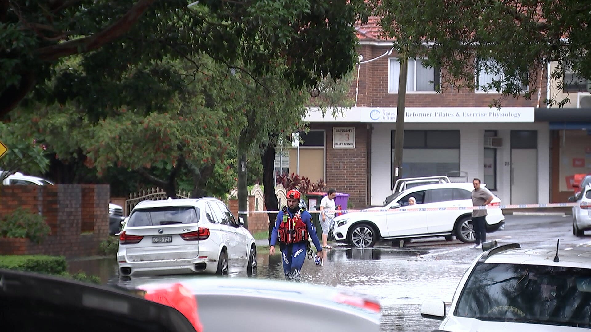 NSW State Emergency Service attend flooding at Pagewood in Sydney's eastern suburbs