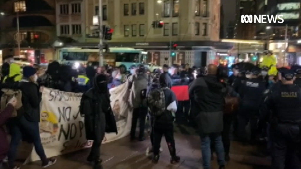 Sydney CBD protest ends peacefully after last-minute change of location
