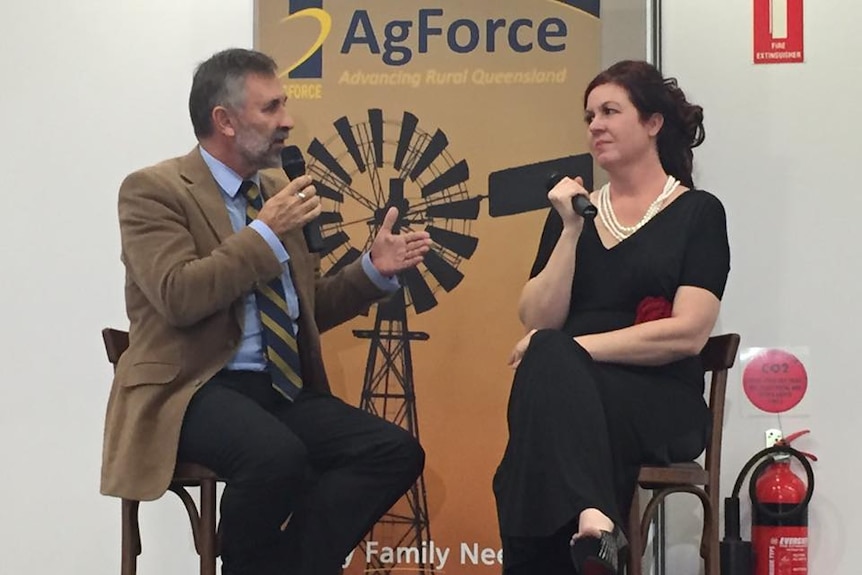 Blogger Jody Allen speaks at an AgForce event.