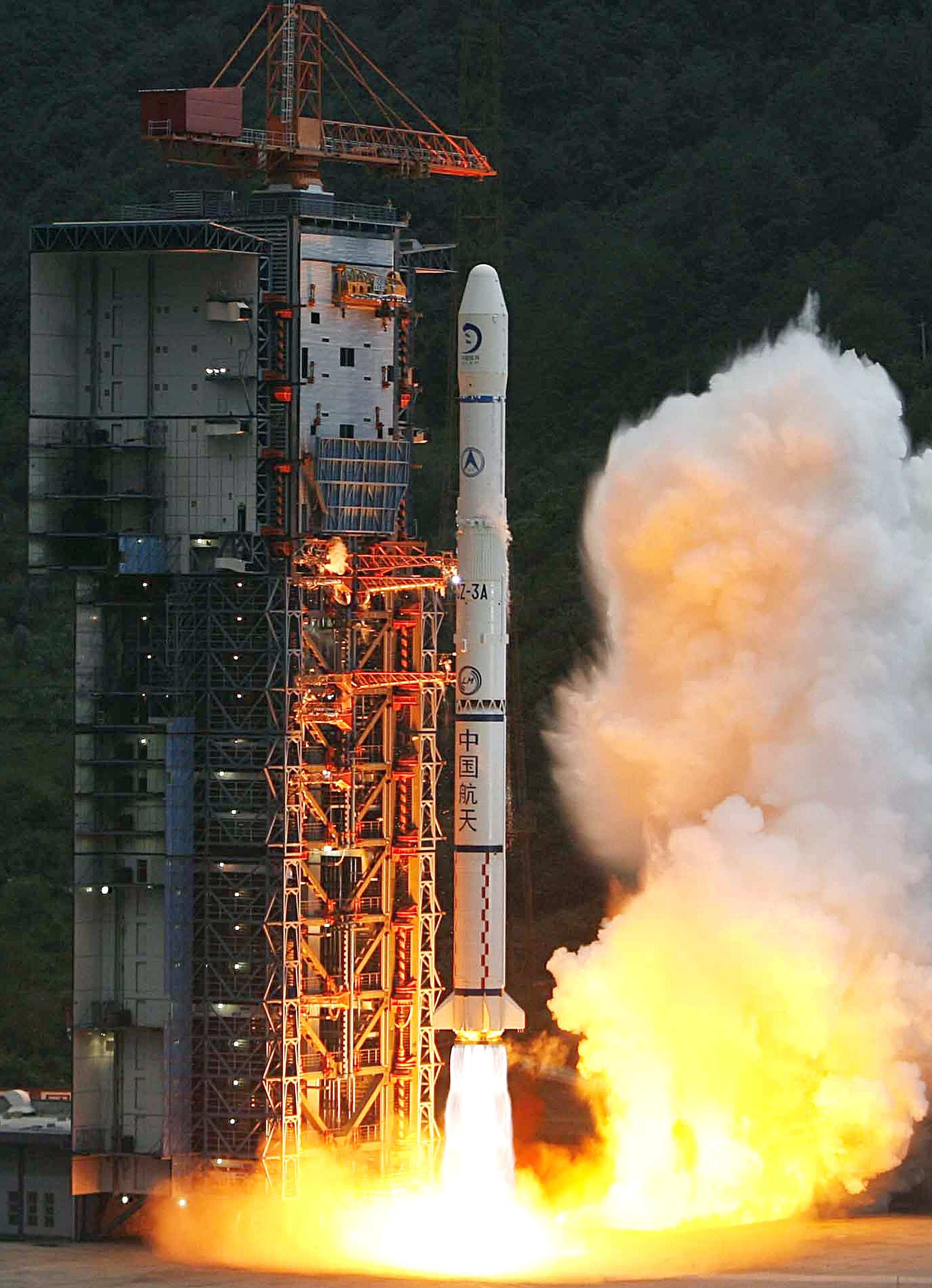 China's Ambitious Space Program Chang'e Heads To The Moon And Back ...