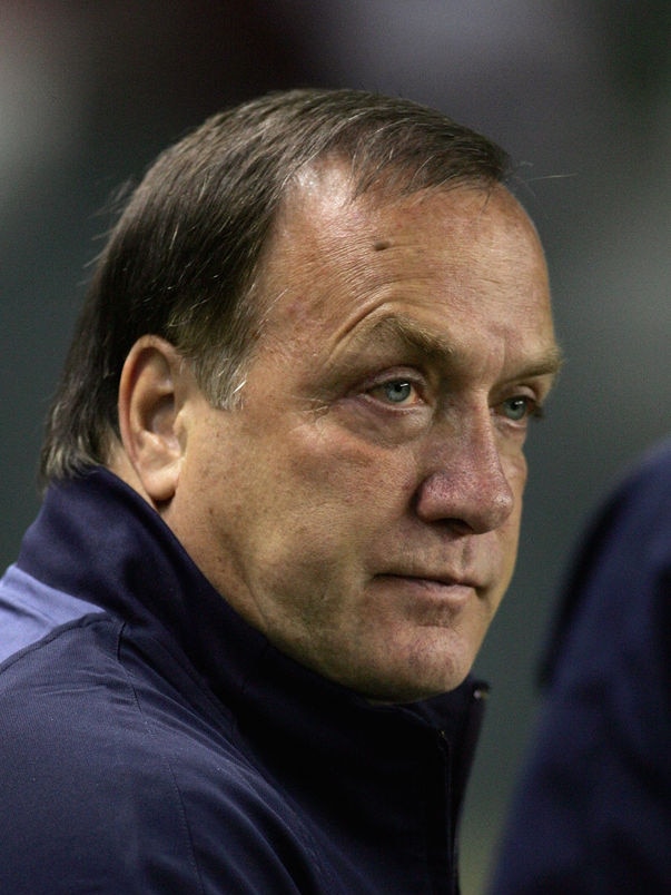 Dutch coach Dick Advocaat watches the South Korean national side
