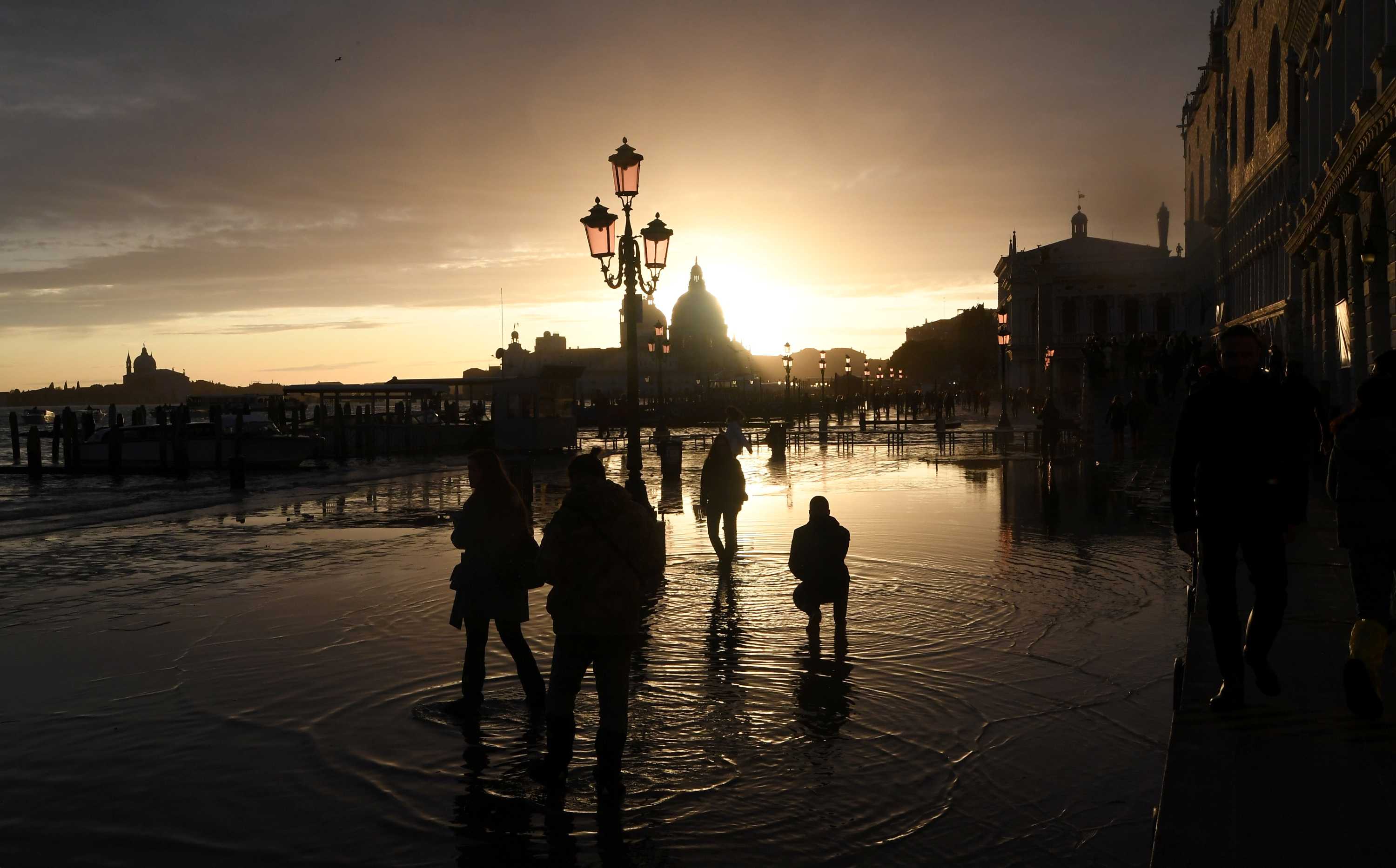 Уходящая венеция