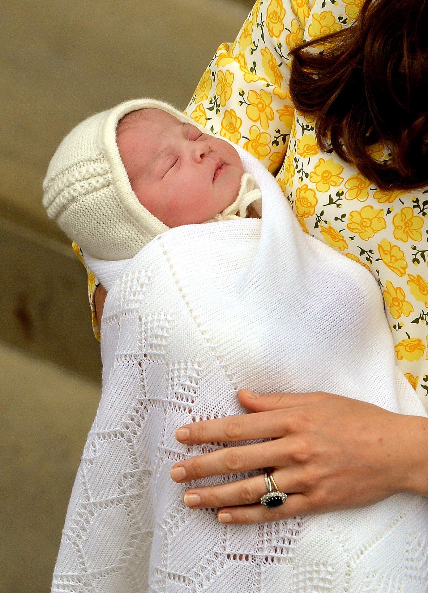 Royal baby Queen meets Princess Charlotte for first time at Kensington