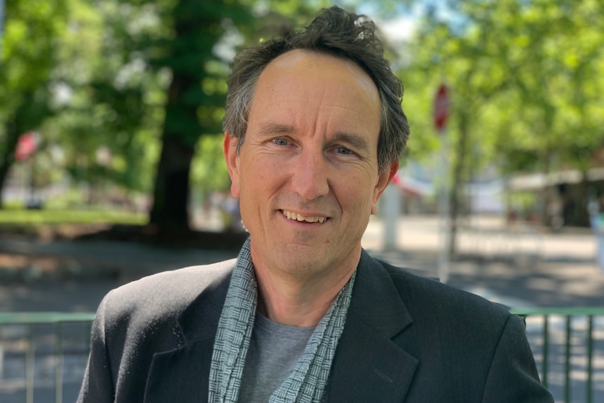 Peter Mares is an independent writer and researcher.