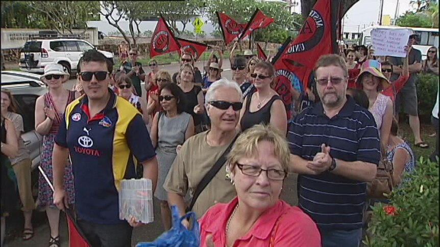 Northern Territory teacher on strike in March