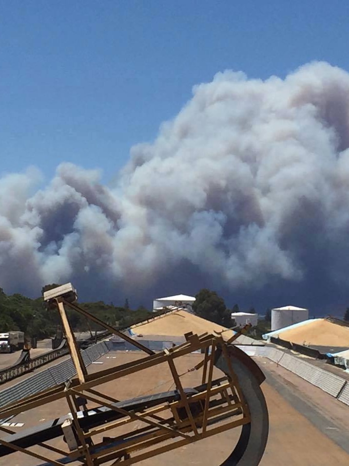 Esperance fire threat