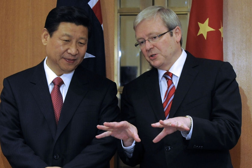 Prime Minister Kevin Rudd (right) speaks to Chinese vice-president Xi Jinping in Canberra on June 21