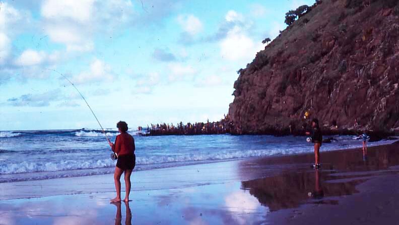 Hundreds of fishermen at Fraser Island's Indian Head in 1980.