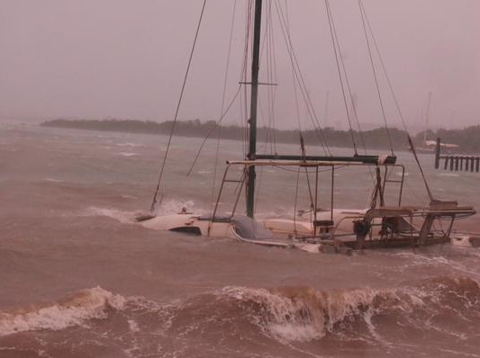 Catamaran sinks off NT coast in Cyclone Nathan weather