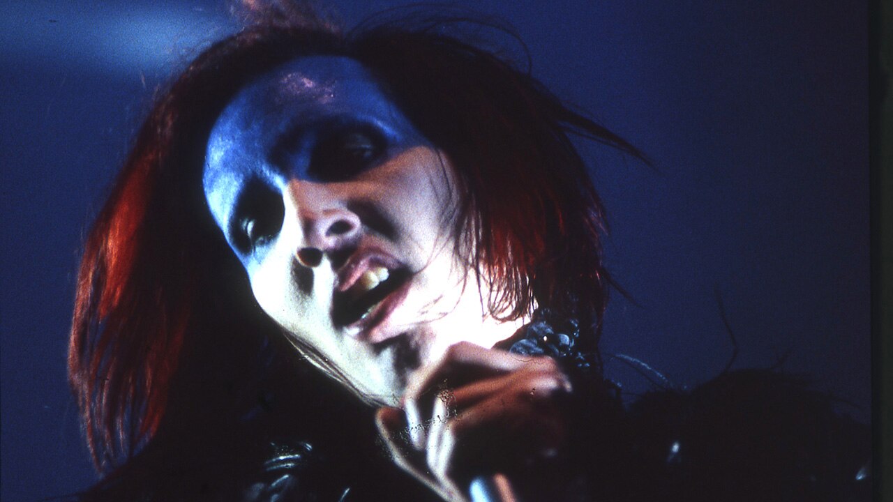 The 7 best backstage stories from the Big Day Out Double J