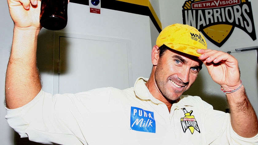 Justin Langer celebrates his final match for WA