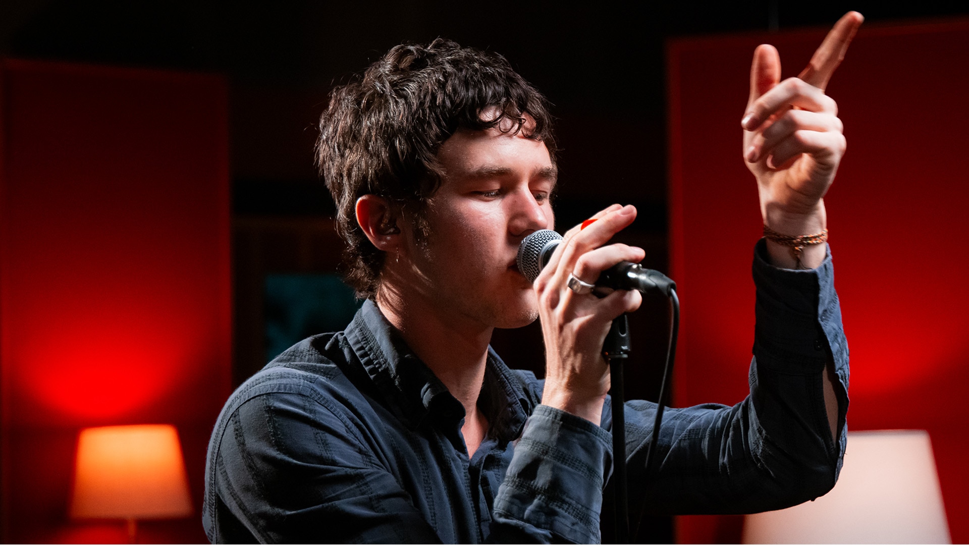 Radio Free Alice cover Usher's 'DJ Got Us Fallin' In Love' for Like A Version