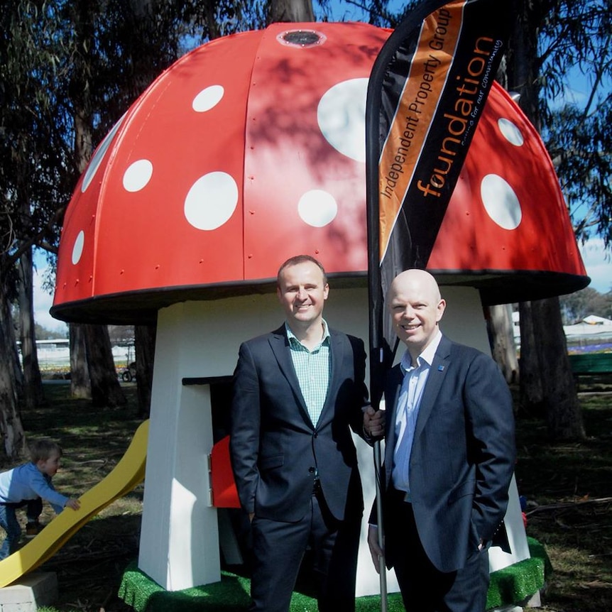 ACT Chief Minister Andrew Barr and Dexar Group CEO John Runko at Floriade.