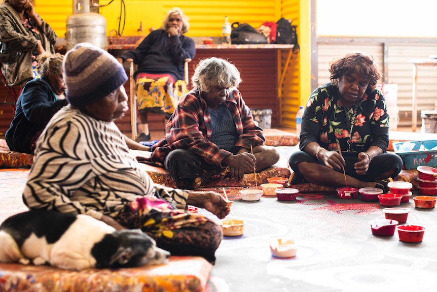 APY Lands collective art