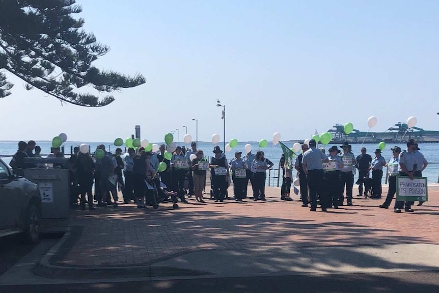 Prison guards protest in Port Lincoln