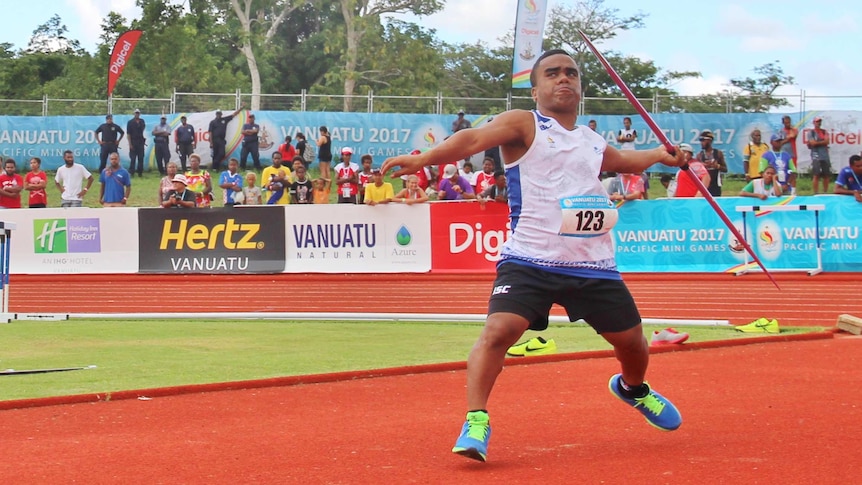 Iosefo running and about to release the javelin at the Vanuatu Mini Games.