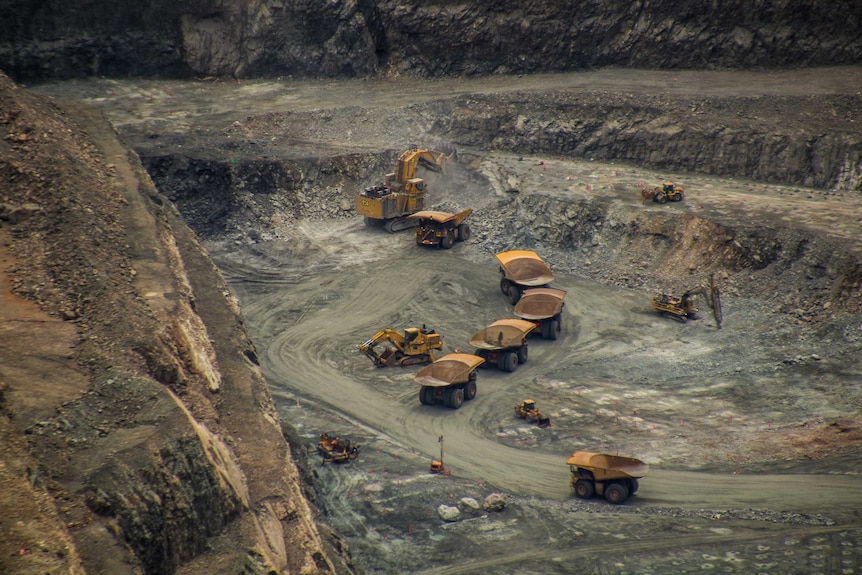 Open pit gold mine named Super Pit