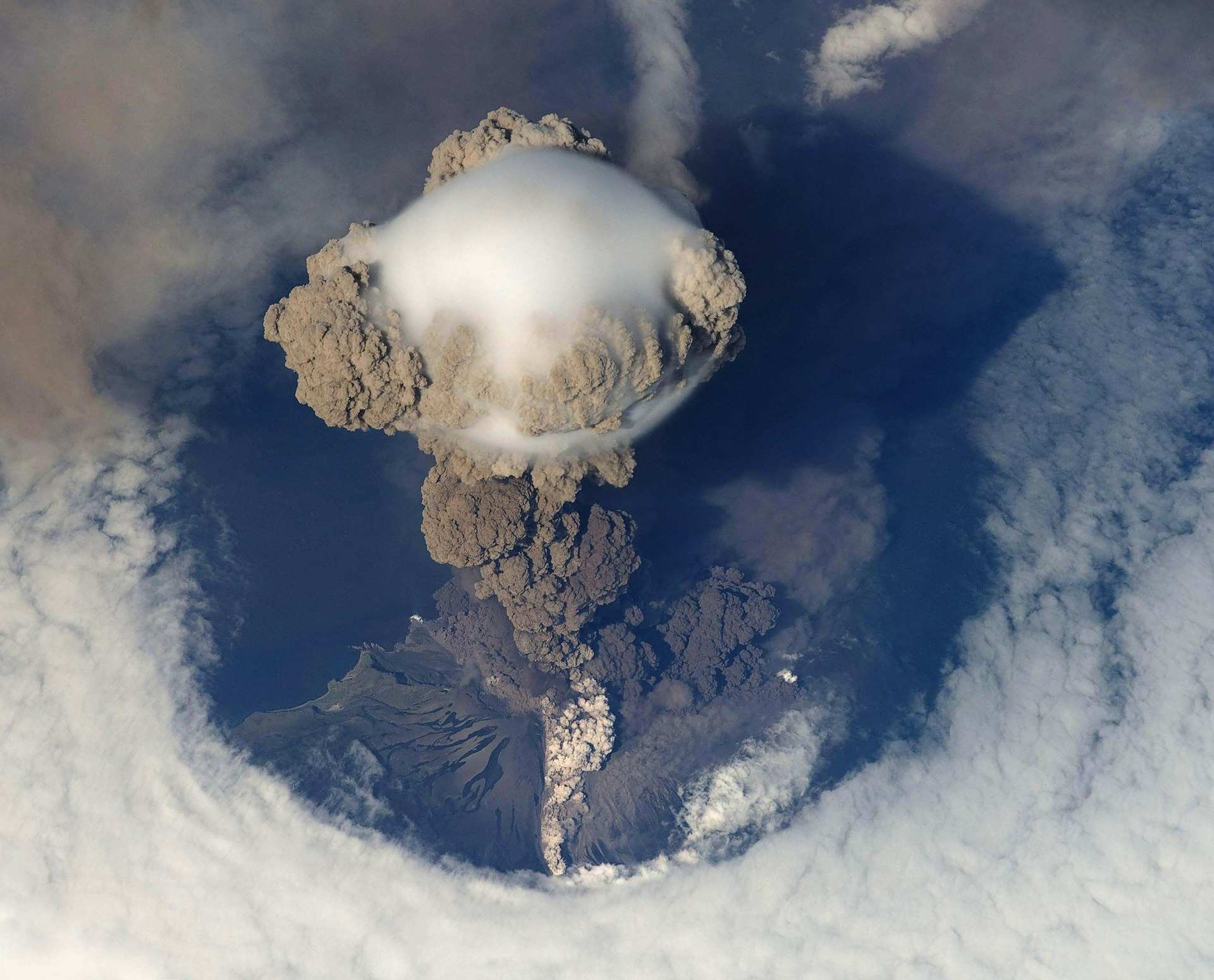 cover of episode The Apocalypse Part 3: A supervolcanic winter