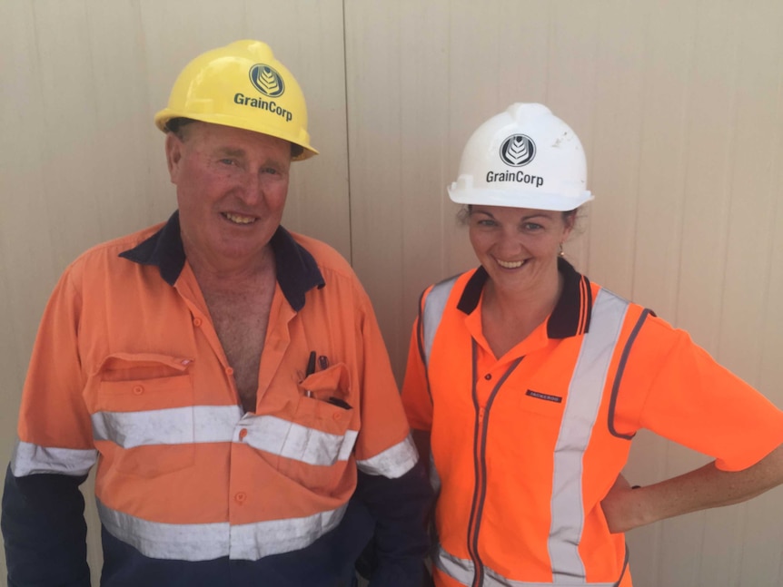 Len 'Squatter' Coffey and Graincorp Yaapeet site manager Michelle Summerhayes