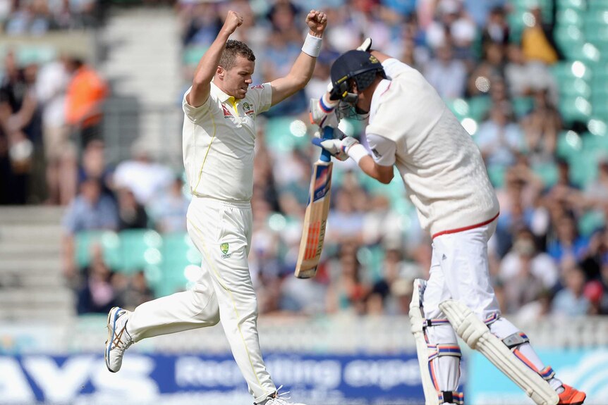 Peter Siddle celebrates the wicket of Stuart Broad