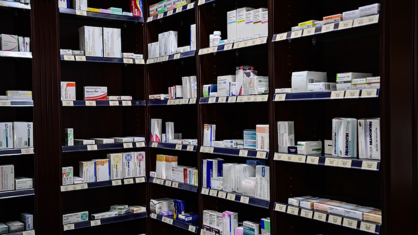 Medications on a shelf in the MediADVICE simulation pharmacy.