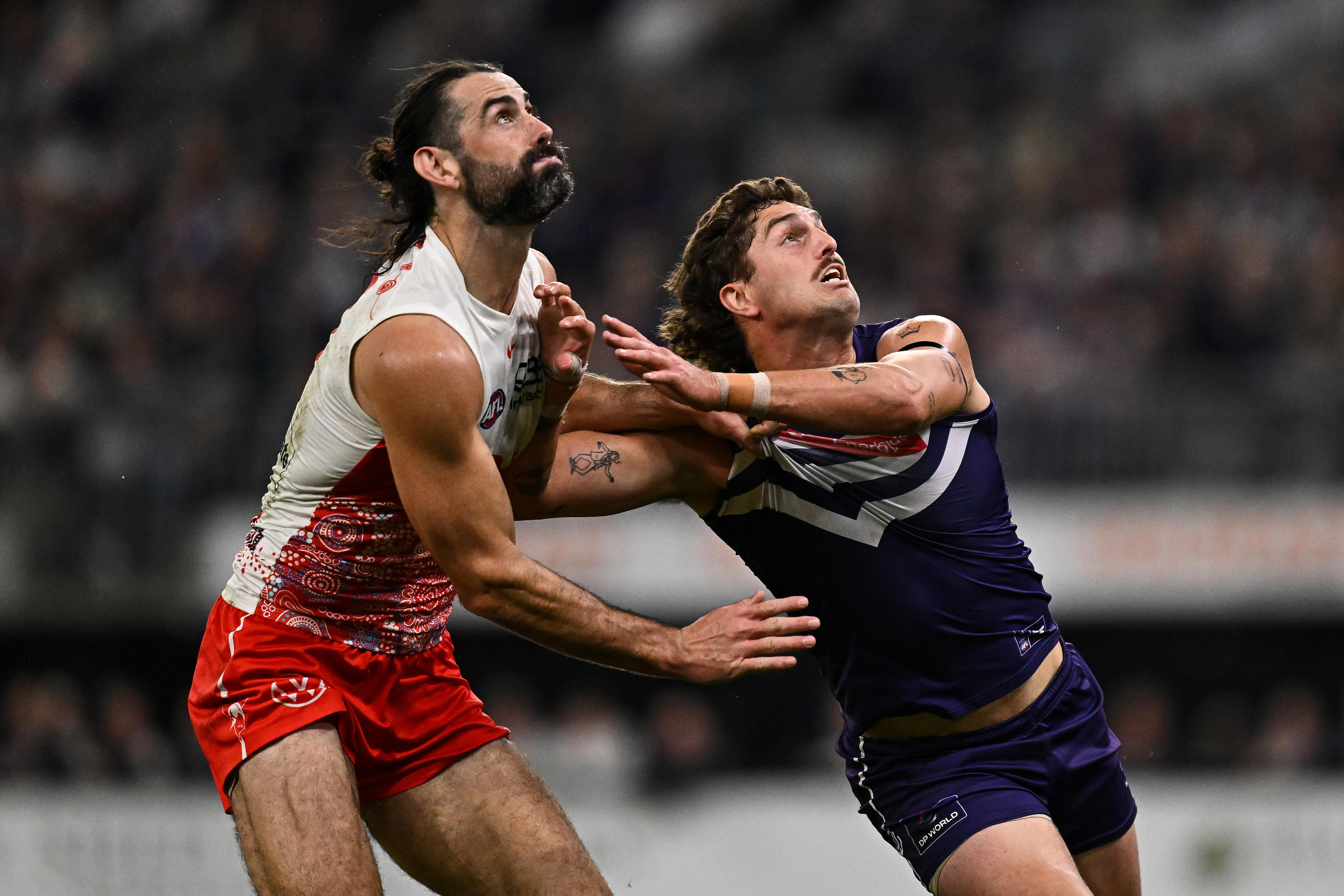 Live: Swans look to continue fairytale finals run against Dockers