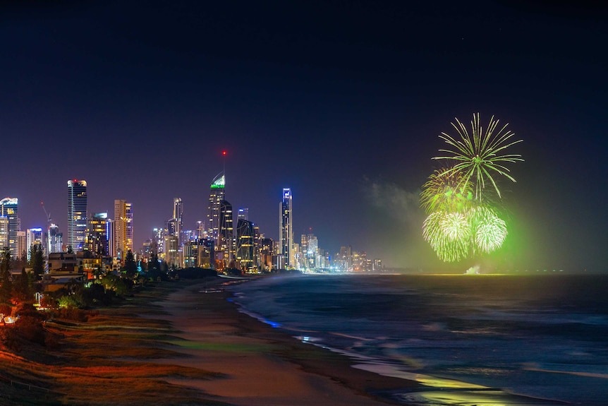 Gold Coast NYE fireworks cancelled with mayor saying crowds too big to  control - ABC News