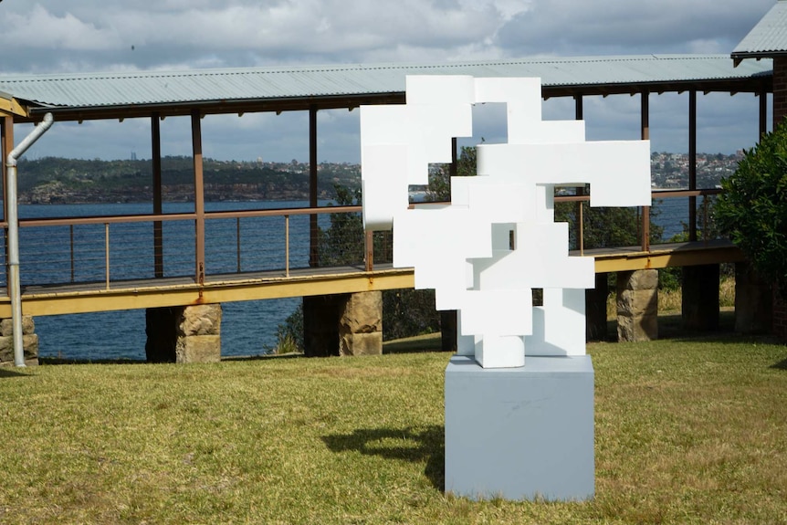 Paul Selwood's sculpture Extended Play