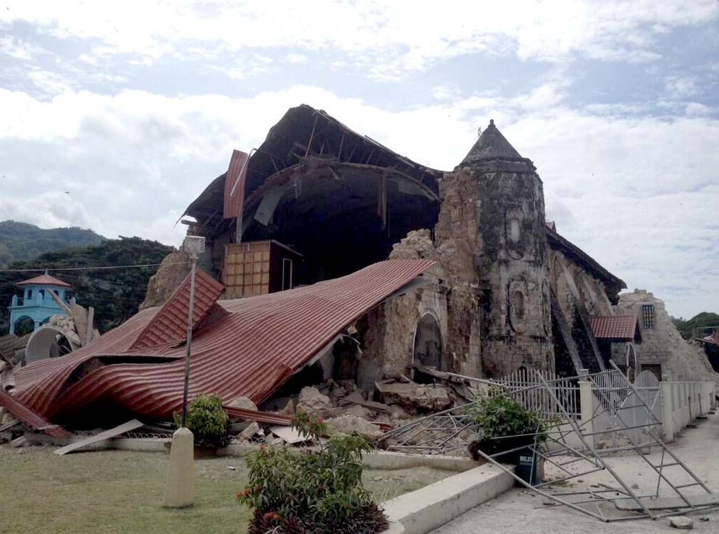 Death Toll From Devastating Earthquake In The Philippines Reaches 99 ...